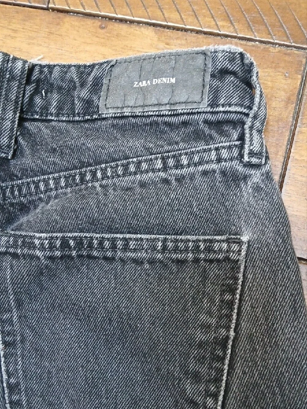 Zara Straight Black Washed Jeans with Frayed Hem